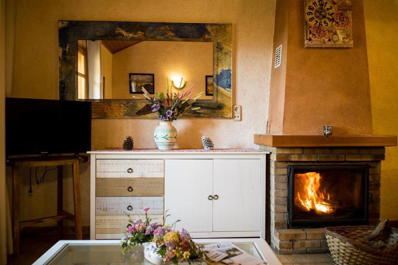 Hotel Casa Rural Molí de Fòrnols Esterno foto
